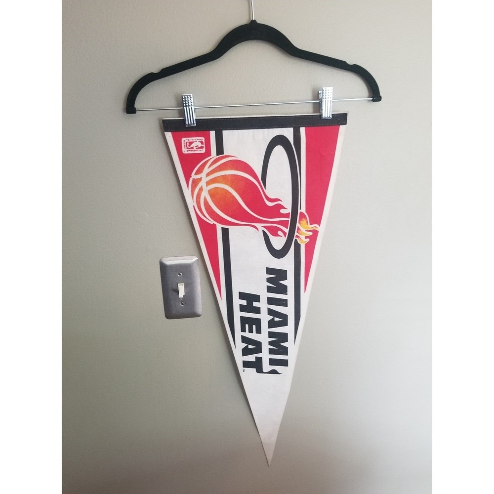 Vintage 90's NBA Miami heat felt pennant flag